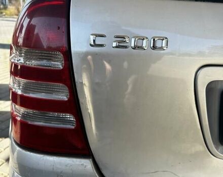 Серый Мерседес Ц-Класс, объемом двигателя 2.1 л и пробегом 465 тыс. км за 5500 $, фото 26 на Automoto.ua