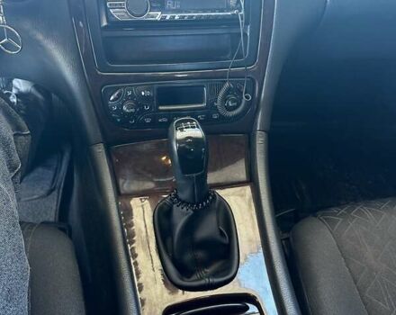 Серый Мерседес Ц-Класс, объемом двигателя 2.1 л и пробегом 465 тыс. км за 5500 $, фото 19 на Automoto.ua