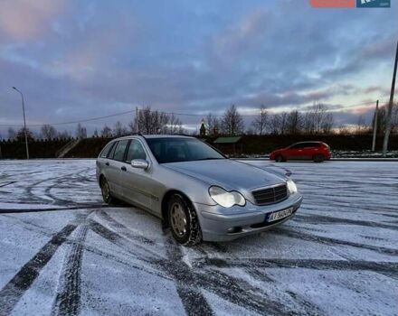 Сірий Мерседес Ц-Клас, об'ємом двигуна 2.1 л та пробігом 463 тис. км за 4300 $, фото 5 на Automoto.ua