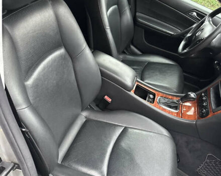 Серый Мерседес Ц-Класс, объемом двигателя 2.7 л и пробегом 208 тыс. км за 4750 $, фото 37 на Automoto.ua