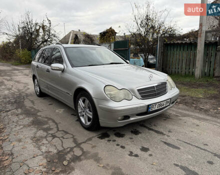 Серый Мерседес Ц-Класс, объемом двигателя 2.7 л и пробегом 208 тыс. км за 4750 $, фото 13 на Automoto.ua