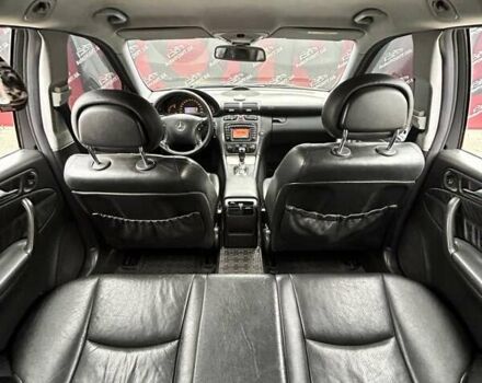 Серый Мерседес Ц-Класс, объемом двигателя 2.15 л и пробегом 353 тыс. км за 4900 $, фото 19 на Automoto.ua