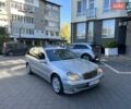 Мерседес Ц-Класс 2003 в Косове на Automoto.ua Серый Мерседес Ц-Класс, объемом двигателя 2.7 л и пробегом 400 тыс. км за 4999 $, фото 1 на Automoto.ua