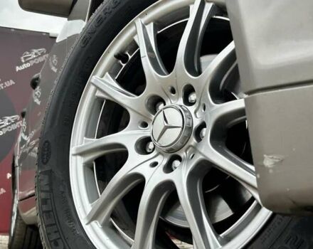 Серый Мерседес Ц-Класс, объемом двигателя 2.15 л и пробегом 353 тыс. км за 4900 $, фото 5 на Automoto.ua