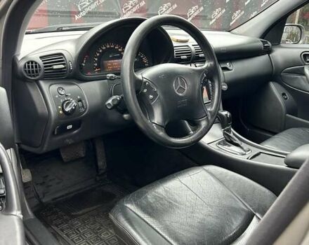 Мерседес Ц-Класс 2003 в Сумах на Automoto.ua Серый Мерседес Ц-Класс, объемом двигателя 2.15 л и пробегом 353 тыс. км за 5200 $, фото 18 на Automoto.ua
