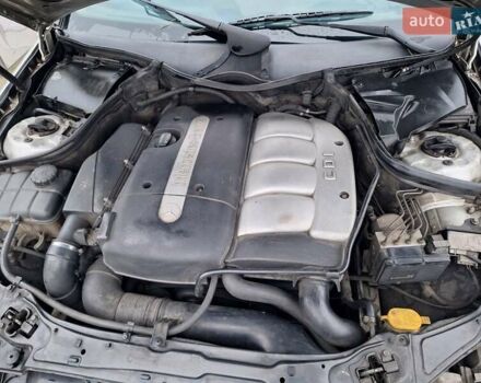 Сірий Мерседес Ц-Клас, об'ємом двигуна 2.2 л та пробігом 279 тис. км за 5200 $, фото 5 на Automoto.ua