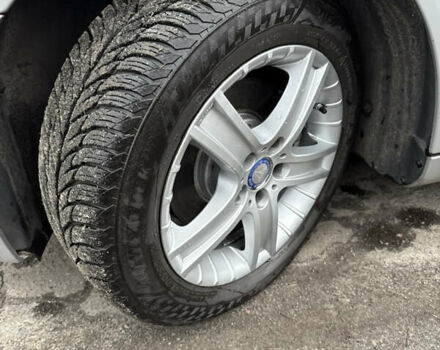 Серый Мерседес Ц-Класс, объемом двигателя 2.7 л и пробегом 208 тыс. км за 4750 $, фото 26 на Automoto.ua