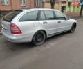 Сірий Мерседес Ц-Клас, об'ємом двигуна 2.1 л та пробігом 370 тис. км за 4700 $, фото 13 на Automoto.ua