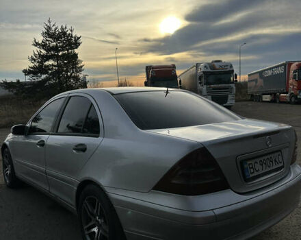 Серый Мерседес Ц-Класс, объемом двигателя 2.15 л и пробегом 387 тыс. км за 5500 $, фото 1 на Automoto.ua