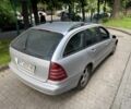 Сірий Мерседес Ц-Клас, об'ємом двигуна 2.1 л та пробігом 300 тис. км за 3036 $, фото 2 на Automoto.ua