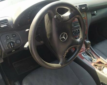 Серый Мерседес Ц-Класс, объемом двигателя 1.8 л и пробегом 307 тыс. км за 510 $, фото 1 на Automoto.ua