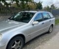 Сірий Мерседес Ц-Клас, об'ємом двигуна 2.15 л та пробігом 430 тис. км за 3200 $, фото 1 на Automoto.ua