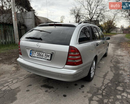 Серый Мерседес Ц-Класс, объемом двигателя 2.7 л и пробегом 208 тыс. км за 4750 $, фото 7 на Automoto.ua