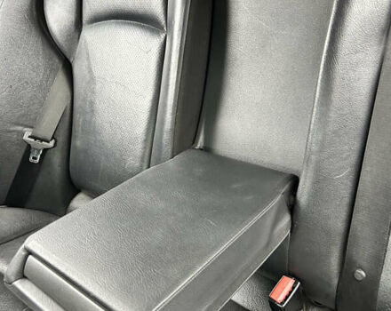 Серый Мерседес Ц-Класс, объемом двигателя 2.15 л и пробегом 353 тыс. км за 4900 $, фото 17 на Automoto.ua