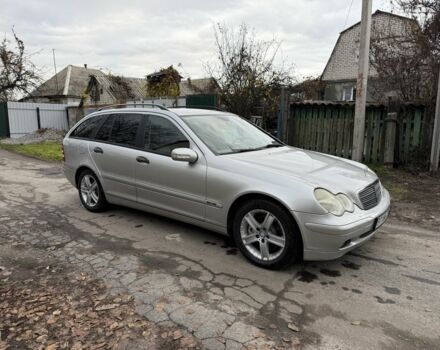 Серый Мерседес Ц-Класс, объемом двигателя 2.7 л и пробегом 220 тыс. км за 4750 $, фото 7 на Automoto.ua