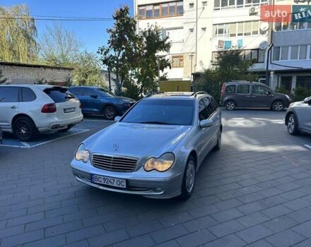 Мерседес Ц-Класс 2003 в Косове на Automoto.ua Серый Мерседес Ц-Класс, объемом двигателя 2.7 л и пробегом 400 тыс. км за 4999 $, фото 7 на Automoto.ua