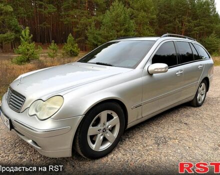 Сірий Мерседес Ц-Клас, об'ємом двигуна 1.8 л та пробігом 227 тис. км за 4950 $, фото 1 на Automoto.ua