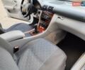 Сірий Мерседес Ц-Клас, об'ємом двигуна 1.8 л та пробігом 320 тис. км за 5500 $, фото 29 на Automoto.ua