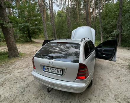 Сірий Мерседес Ц-Клас, об'ємом двигуна 2.69 л та пробігом 460 тис. км за 5000 $, фото 6 на Automoto.ua