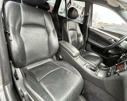 Серый Мерседес Ц-Класс, объемом двигателя 2.15 л и пробегом 353 тыс. км за 4900 $, фото 25 на Automoto.ua