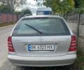 Сірий Мерседес Ц-Клас, об'ємом двигуна 2.15 л та пробігом 430 тис. км за 3200 $, фото 3 на Automoto.ua