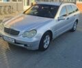 Сірий Мерседес Ц-Клас, об'ємом двигуна 2.15 л та пробігом 450 тис. км за 3000 $, фото 12 на Automoto.ua