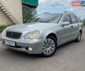 Серый Мерседес Ц-Класс, объемом двигателя 1.8 л и пробегом 319 тыс. км за 3500 $, фото 1 на Automoto.ua