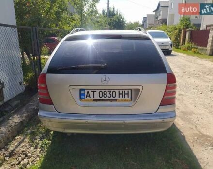 Серый Мерседес Ц-Класс, объемом двигателя 1.8 л и пробегом 307 тыс. км за 510 $, фото 7 на Automoto.ua