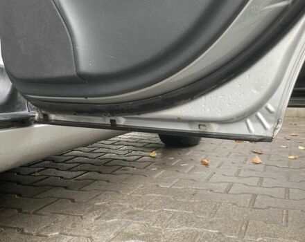 Сірий Мерседес Ц-Клас, об'ємом двигуна 1.8 л та пробігом 233 тис. км за 4600 $, фото 11 на Automoto.ua