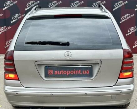 Серый Мерседес Ц-Класс, объемом двигателя 2.15 л и пробегом 353 тыс. км за 4900 $, фото 8 на Automoto.ua