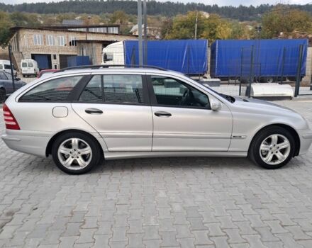 Серый Мерседес Ц-Класс, объемом двигателя 1.8 л и пробегом 250 тыс. км за 4800 $, фото 3 на Automoto.ua