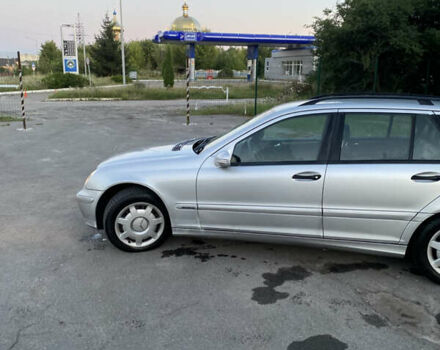 Сірий Мерседес Ц-Клас, об'ємом двигуна 2.2 л та пробігом 398 тис. км за 2350 $, фото 13 на Automoto.ua