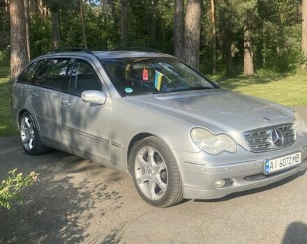 Серый Мерседес Ц-Класс, объемом двигателя 1.8 л и пробегом 360 тыс. км за 5500 $, фото 1 на Automoto.ua