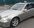 Серый Мерседес Ц-Класс, объемом двигателя 2.1 л и пробегом 343 тыс. км за 6700 $, фото 1 на Automoto.ua