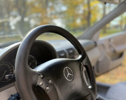 Сірий Мерседес Ц-Клас, об'ємом двигуна 2.15 л та пробігом 315 тис. км за 6100 $, фото 31 на Automoto.ua