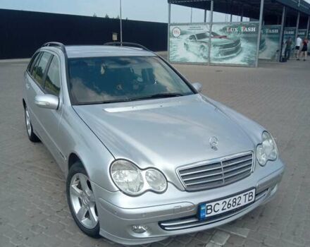 Сірий Мерседес Ц-Клас, об'ємом двигуна 1.8 л та пробігом 250 тис. км за 6500 $, фото 25 на Automoto.ua