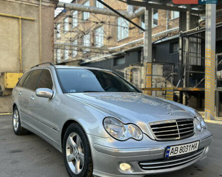 Сірий Мерседес Ц-Клас, об'ємом двигуна 2.69 л та пробігом 355 тис. км за 6444 $, фото 1 на Automoto.ua