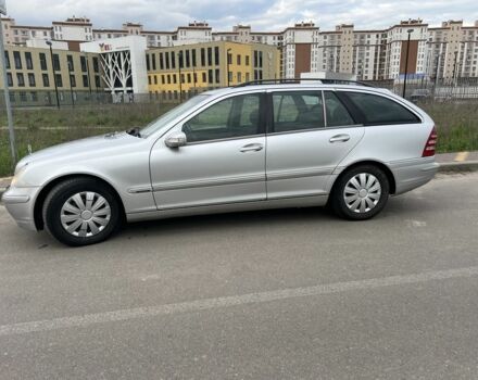 Сірий Мерседес Ц-Клас, об'ємом двигуна 2.2 л та пробігом 280 тис. км за 2450 $, фото 18 на Automoto.ua