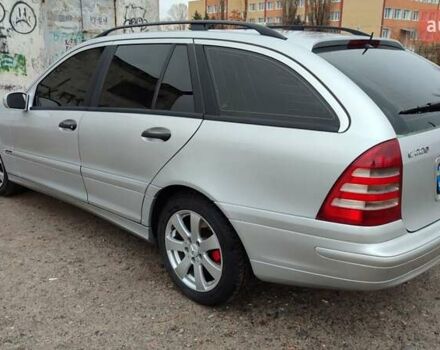 Серый Мерседес Ц-Класс, объемом двигателя 2.15 л и пробегом 310 тыс. км за 5680 $, фото 4 на Automoto.ua