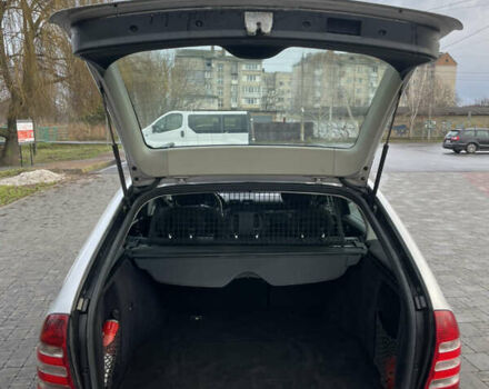 Сірий Мерседес Ц-Клас, об'ємом двигуна 1.8 л та пробігом 249 тис. км за 5500 $, фото 7 на Automoto.ua