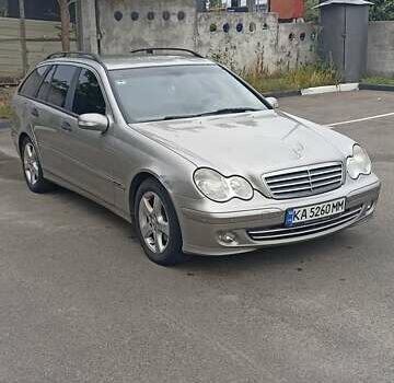 Сірий Мерседес Ц-Клас, об'ємом двигуна 2.15 л та пробігом 344 тис. км за 5650 $, фото 2 на Automoto.ua