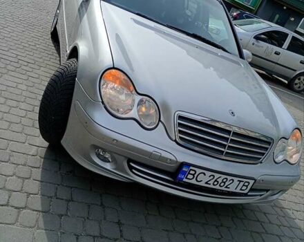 Сірий Мерседес Ц-Клас, об'ємом двигуна 1.8 л та пробігом 250 тис. км за 6300 $, фото 11 на Automoto.ua