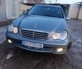 Сірий Мерседес Ц-Клас, об'ємом двигуна 1.8 л та пробігом 260 тис. км за 5300 $, фото 1 на Automoto.ua
