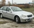 Серый Мерседес Ц-Класс, объемом двигателя 0 л и пробегом 123 тыс. км за 2600 $, фото 3 на Automoto.ua