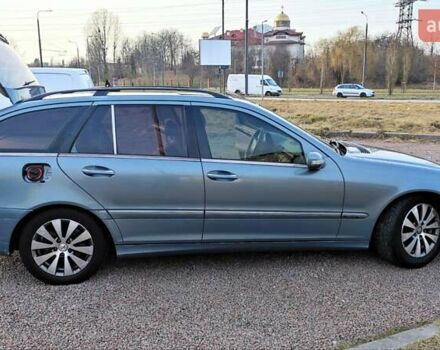 Сірий Мерседес Ц-Клас, об'ємом двигуна 2.15 л та пробігом 380 тис. км за 5700 $, фото 23 на Automoto.ua