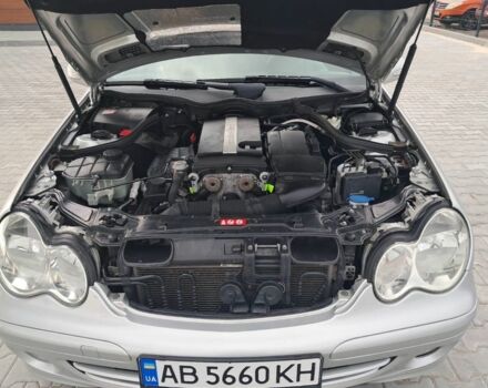 Серый Мерседес Ц-Класс, объемом двигателя 1.8 л и пробегом 250 тыс. км за 4800 $, фото 7 на Automoto.ua