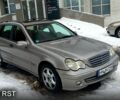 Сірий Мерседес Ц-Клас, об'ємом двигуна 2.2 л та пробігом 450 тис. км за 2400 $, фото 2 на Automoto.ua