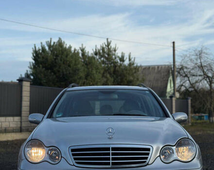 Сірий Мерседес Ц-Клас, об'ємом двигуна 1.8 л та пробігом 246 тис. км за 6700 $, фото 3 на Automoto.ua