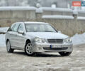 Сірий Мерседес Ц-Клас, об'ємом двигуна 1.8 л та пробігом 260 тис. км за 6999 $, фото 5 на Automoto.ua