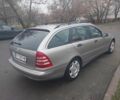 Сірий Мерседес Ц-Клас, об'ємом двигуна 2.2 л та пробігом 400 тис. км за 5400 $, фото 4 на Automoto.ua